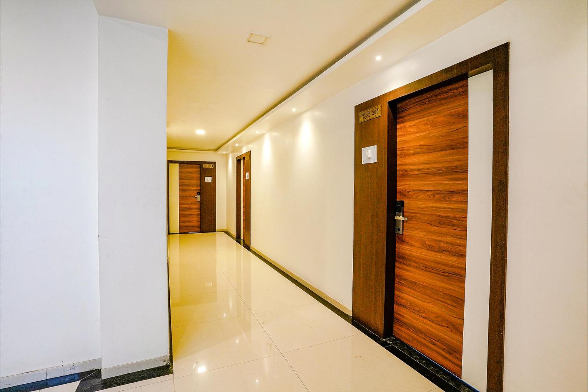 Fabhotel Krishna Inn Kashele Exterior foto
